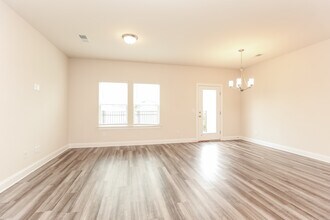 906 Ridge Ln in Columbia, TN - Building Photo - Building Photo