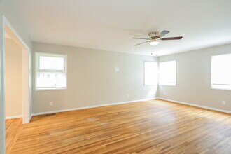 820 Gene Reed Rd in Birmingham, AL - Building Photo - Building Photo