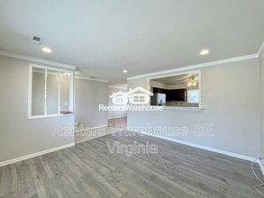 5357 Brockie St in Virginia Beach, VA - Building Photo - Building Photo