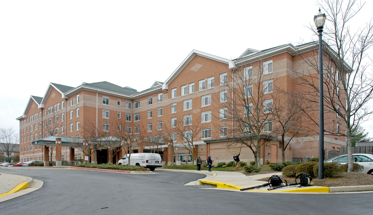 Weinberg Gardens in Pikesville, MD - Foto de edificio