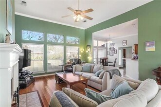 712 Homewood Dr in Covington, LA - Foto de edificio - Building Photo