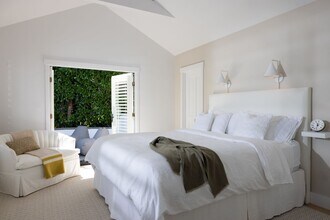2 Bella Vista Ave in Belvedere, CA - Building Photo - Building Photo