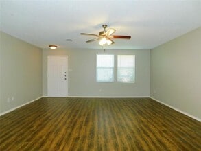 3226 Andalusian Dr in Denton, TX - Building Photo - Building Photo