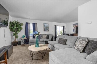 2000 Fawnwood Common, Unit 931 1st Floor in Chesapeake, VA - Building Photo - Building Photo