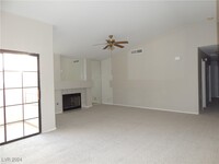 363 Lander Dr in Henderson, NV - Building Photo - Building Photo