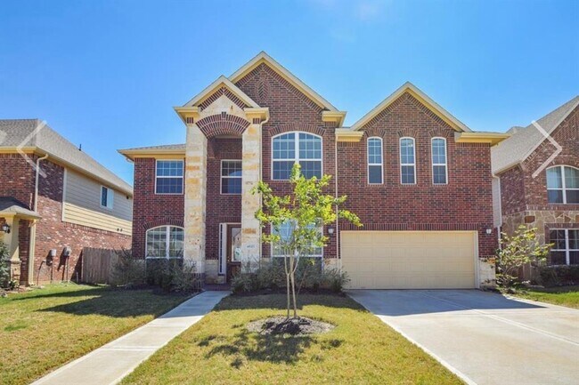 property at 4627 Windsong Creek Ln