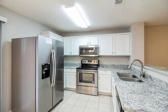 1616 Columbia Dr in Glenn Heights, TX - Building Photo - Building Photo