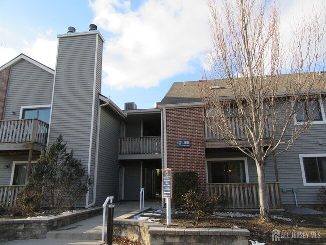 property at 1608 Ravens Crest Dr