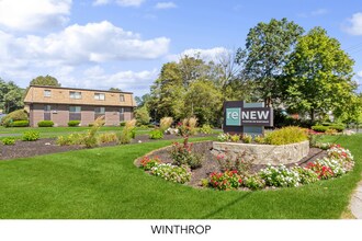 ReNew Taunton Apartment Collection in Taunton, MA - Foto de edificio - Building Photo