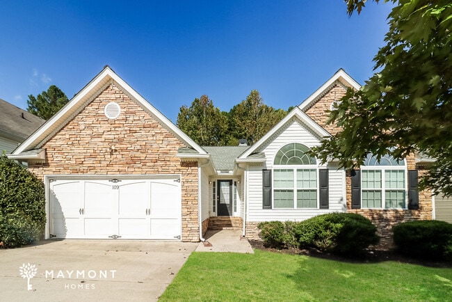 property at 109 E Skyline View
