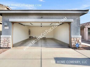 11868 W Charismatic Dr in Marana, AZ - Building Photo - Building Photo