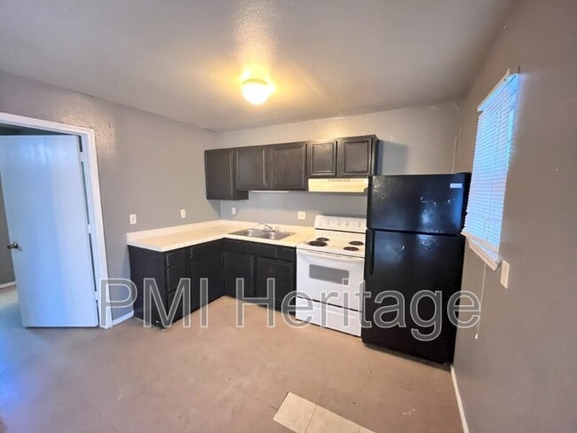 809 E Huntsville Ave in Springdale, AR - Building Photo - Building Photo