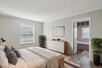 1602 American Dr in Cleburne, TX - Building Photo - Building Photo