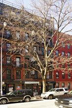 514 E Sixth St in New York, NY - Foto de edificio - Building Photo