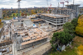 Notting Hill Condos in Toronto, ON - Building Photo - Building Photo