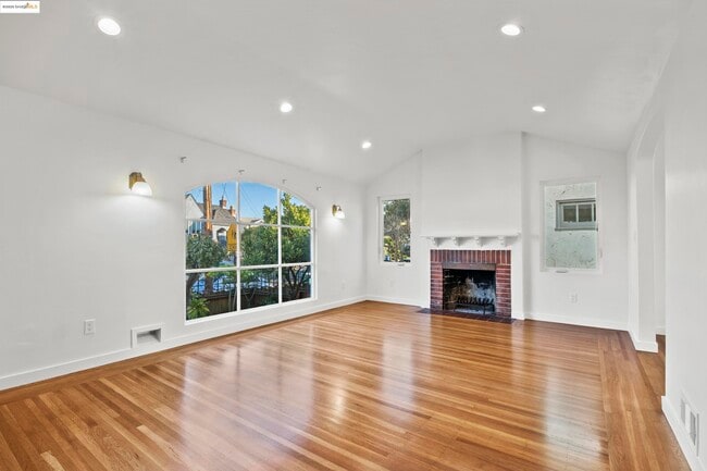 510 Pomona Ave in Albany, CA - Building Photo - Building Photo