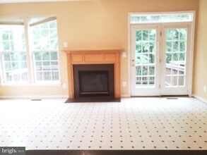 13659 St Johns Wood Pl in Herndon, VA - Building Photo - Building Photo