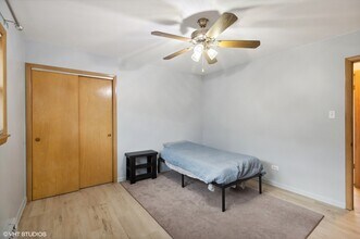 6845 W Leland Ave in Harwood Heights, IL - Building Photo - Building Photo