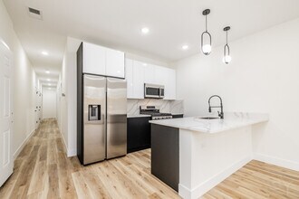 5534 S Michigan Ave in Chicago, IL - Building Photo - Building Photo