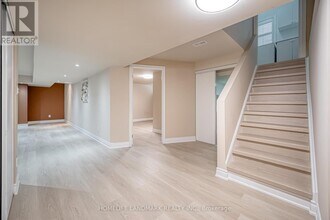 5 Barter St in Markham, ON - Building Photo - Building Photo
