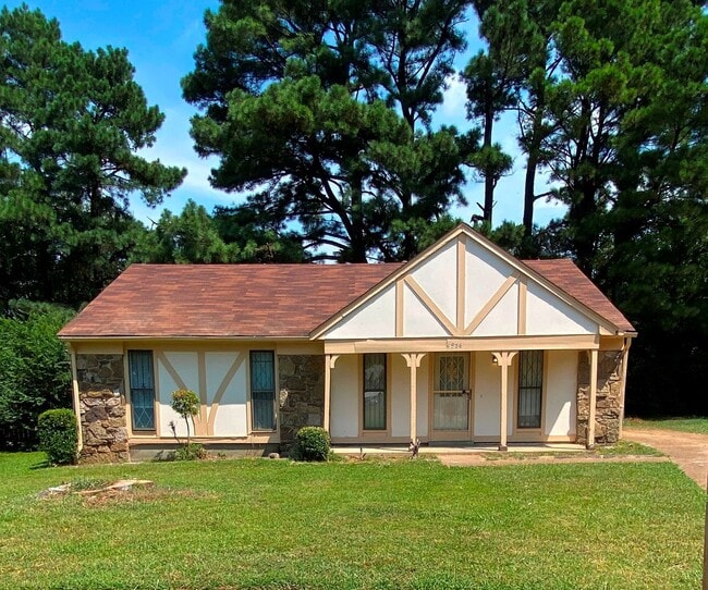 property at 4956 Lazybrook Cove