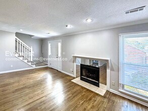 713 Carr Ave in Birmingham, AL - Foto de edificio - Building Photo