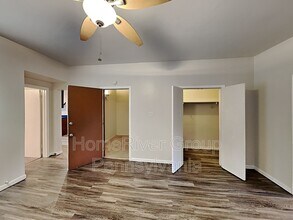 918 Ivy St in Pittsburgh, PA - Building Photo - Building Photo