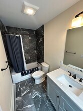 416 Pearl St in Burlington, VT - Foto de edificio - Building Photo