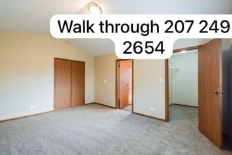 78 Magnolia Dr in Streamwood, IL - Building Photo - Building Photo