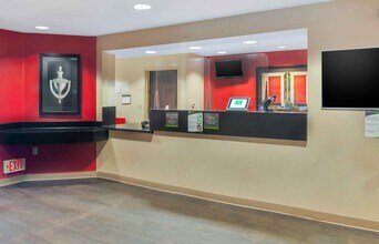 Furnished Studio-Los Angeles - Torrance Ha in Torrance, CA - Building Photo - Building Photo