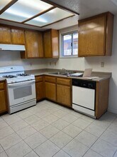 16435 Orange St in Hesperia, CA - Foto de edificio - Building Photo