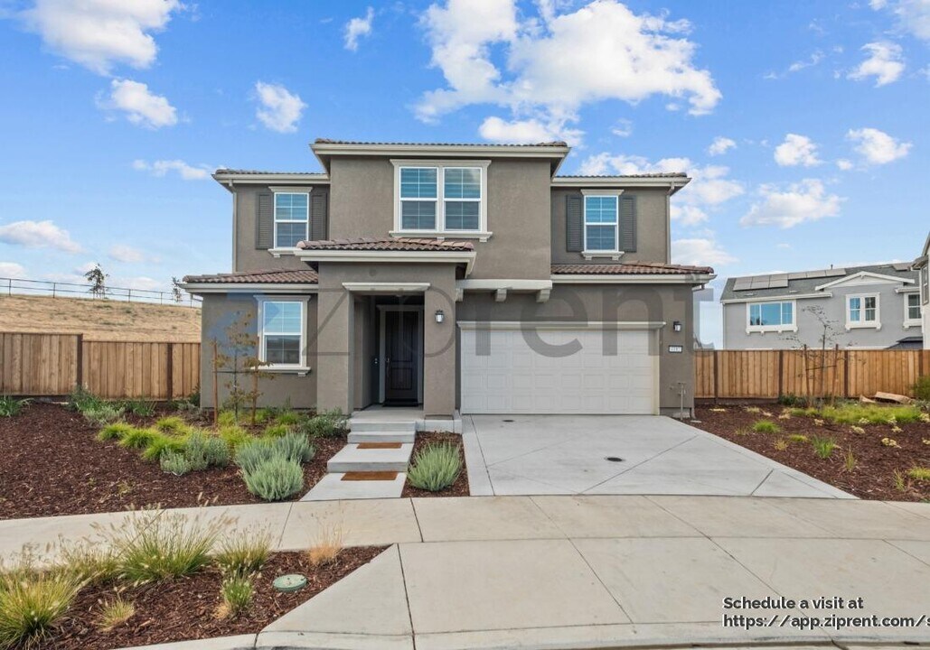 4182 Barley Wy in Tracy, CA - Building Photo