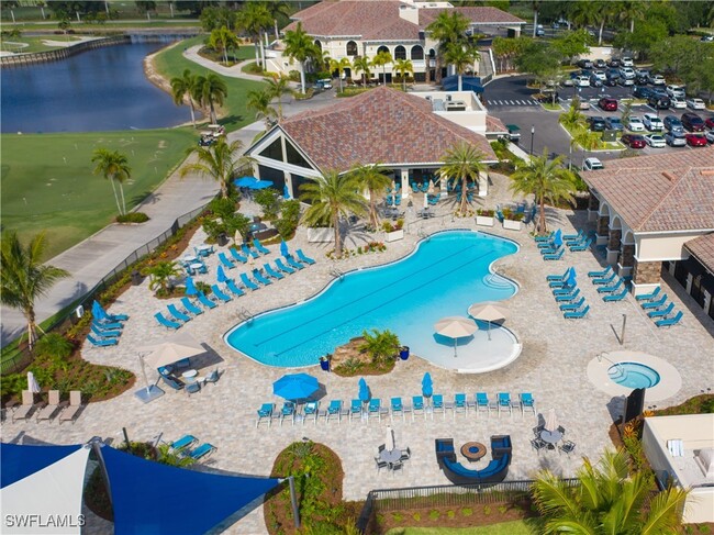 10313 Heritage Bay Blvd in Naples, FL - Building Photo - Building Photo