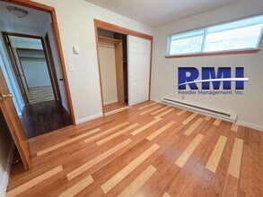 7409-7411 20th St W in University Place, WA - Building Photo - Building Photo