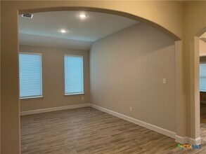 1321 Cottonseed St in New Braunfels, TX - Foto de edificio - Building Photo