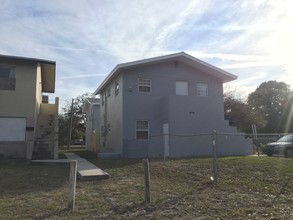 29th St Triplex in St. Petersburg, FL - Building Photo - Other