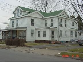 201 S Liberty Ave in Endicott, NY - Building Photo