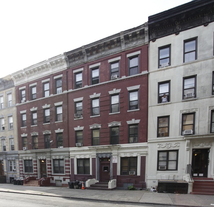 920 Prospect Pl in Brooklyn, NY - Building Photo