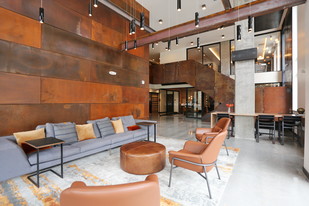 Windsor Queen Anne in Seattle, WA - Building Photo