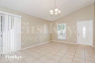 8666 SW 14th St in Pembroke Pines, FL - Building Photo - Building Photo