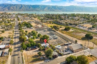 419 N Main St in Lake Elsinore, CA - Building Photo - Building Photo