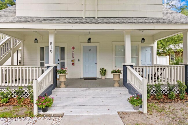 819 11th St N in St. Petersburg, FL - Building Photo - Building Photo