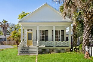 934 Conti St in Mobile, AL - Building Photo