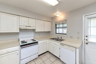 9519 Westpark Dr in Benbrook, TX - Building Photo - Building Photo