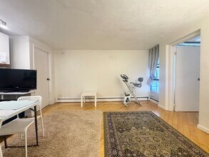 1643 Cambridge St, Unit 21 in Cambridge, MA - Building Photo - Building Photo