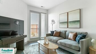 2005 Brook Rd in Richmond, VA - Building Photo