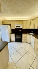 3714 Savoy Ln in West Palm Beach, FL - Building Photo - Building Photo