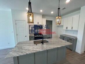 2315 Forest Hill Ln in Granbury, TX - Building Photo - Building Photo