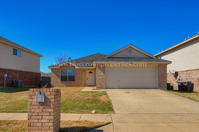 9204 St Martin Rd in Fort Worth, TX - Building Photo - Building Photo
