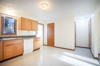 14 Gold St in Springfield, MA - Building Photo - Building Photo